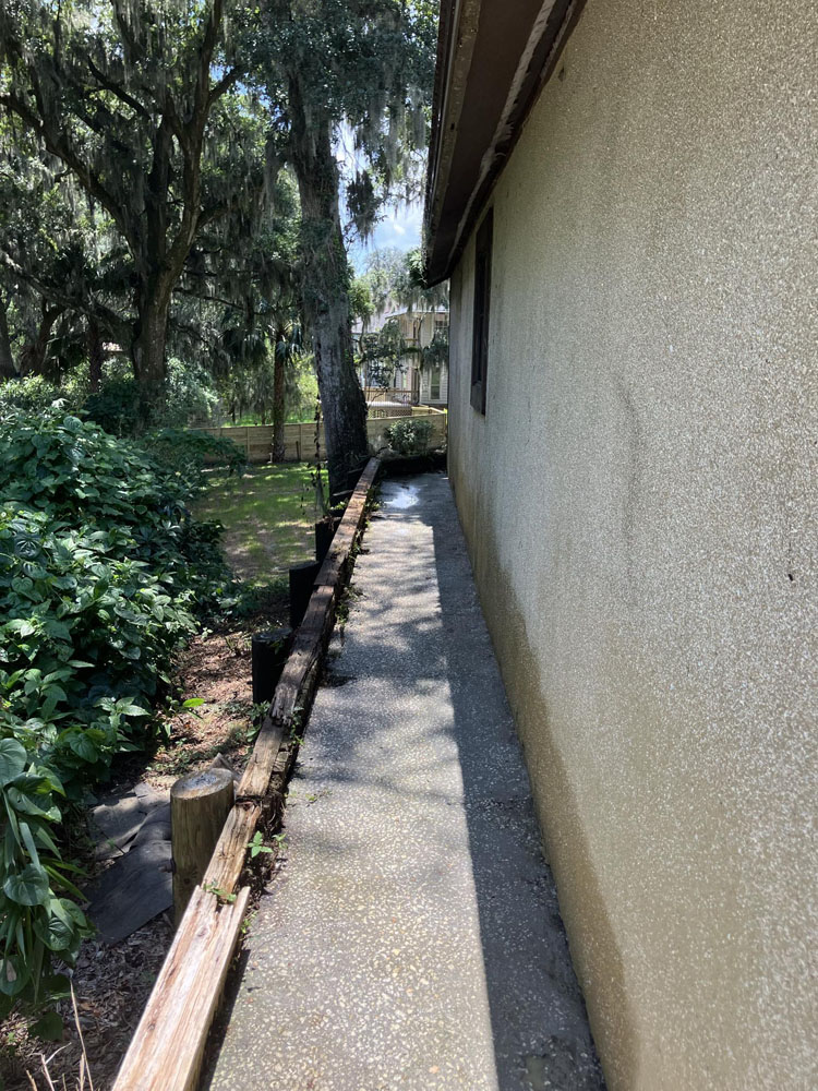 Exterior cleaning project photo 4